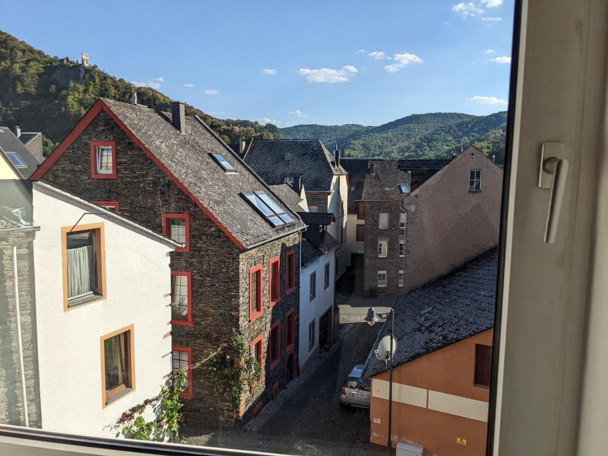 Monkey Factory - Mini Home-Stay Hostel Traben-Trarbach Exterior photo