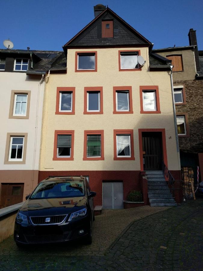 Monkey Factory - Mini Home-Stay Hostel Traben-Trarbach Exterior photo