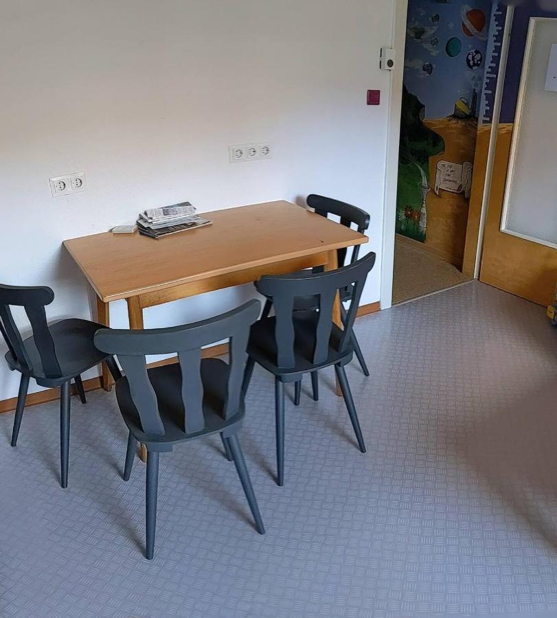 Monkey Factory - Mini Home-Stay Hostel Traben-Trarbach Exterior photo